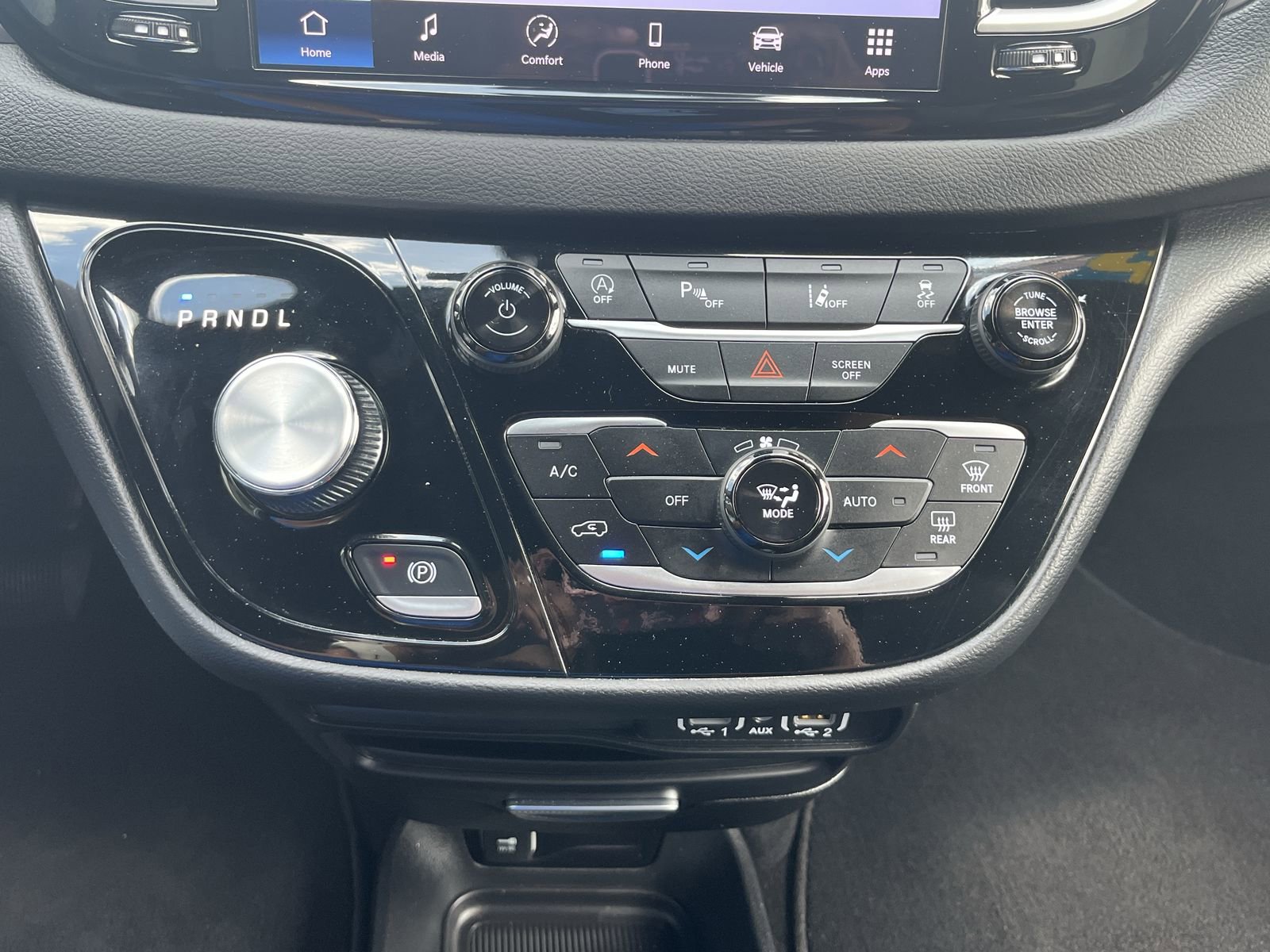 Used 2025 Chrysler Pacifica Select FWD image 22