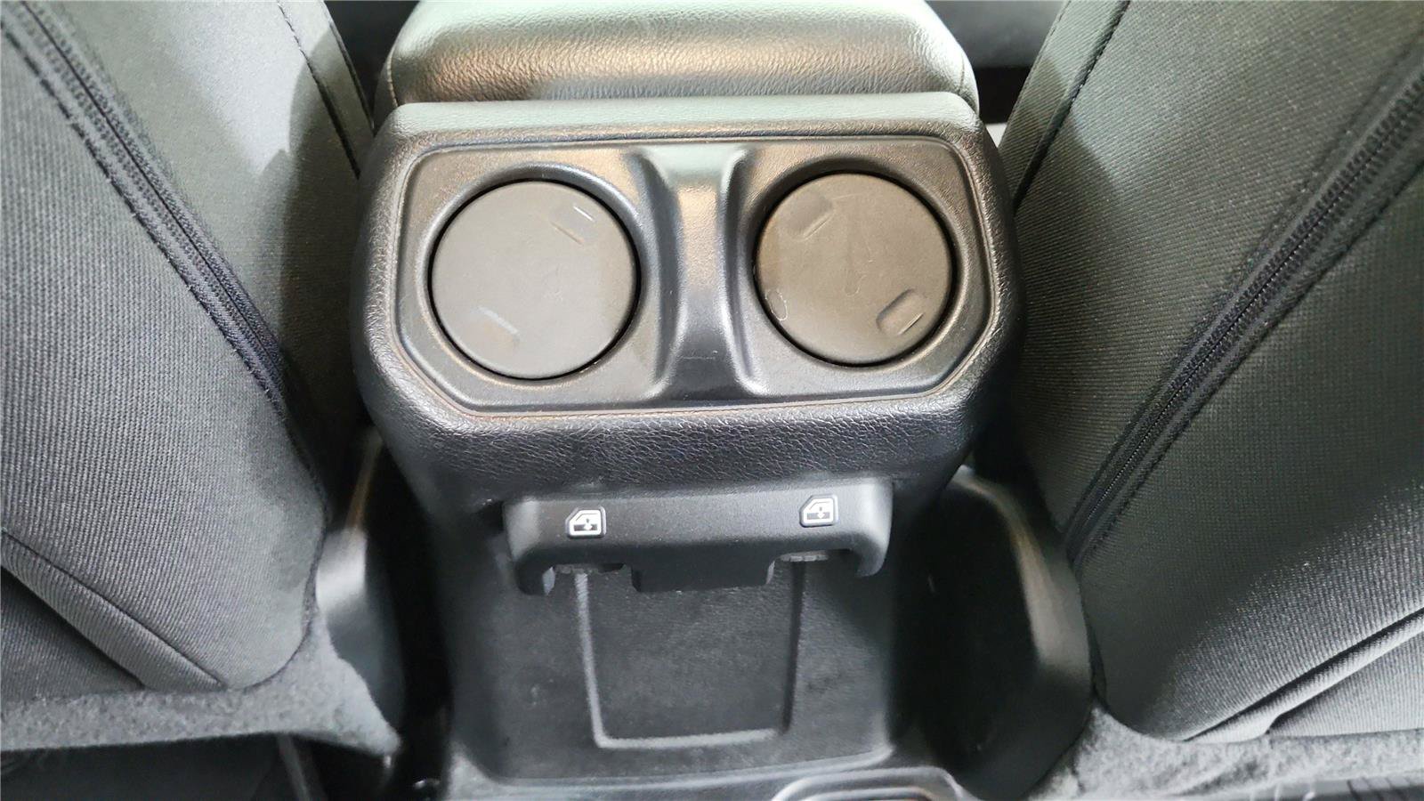 Used 2020 Jeep Wrangler Unlimited Sport AWD/4WD image 16