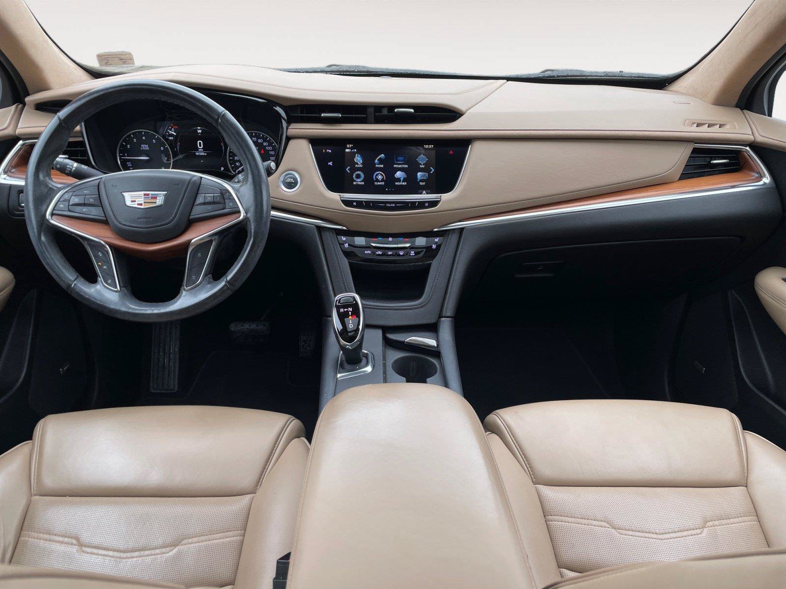 Used 2019 Cadillac XT5 Platinum AWD/4WD image 10