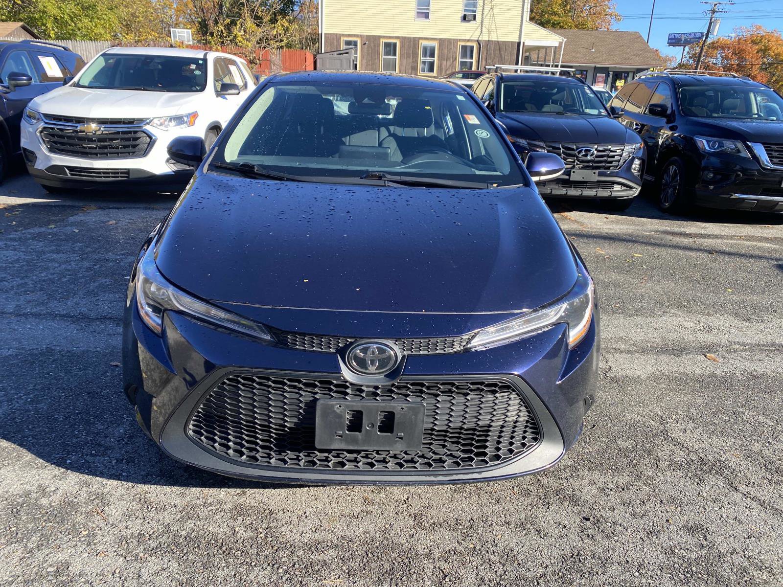 Used 2022 Toyota Corolla LE image 9