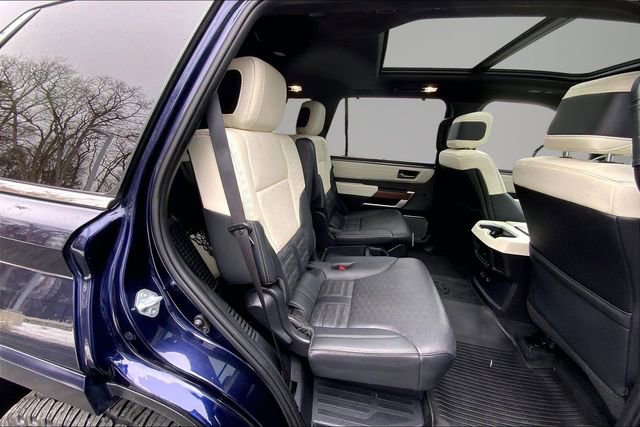 Used 2024 Toyota Sequoia Capstone image 20