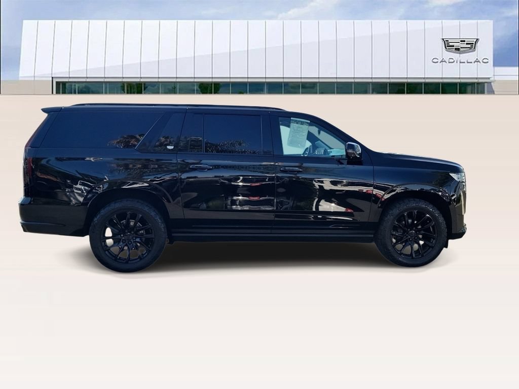 Certified 2023 Cadillac Escalade ESV Sport Platinum w/ LPO, ONYX Package AWD/4WD image 9
