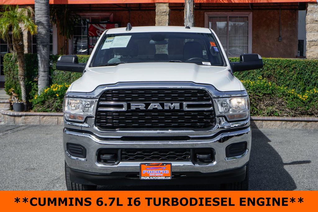Used 2022 RAM 3500 Big Horn AWD/4WD image 3