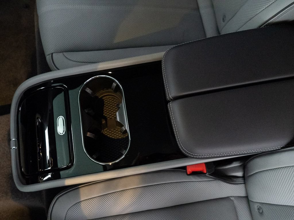 New 2026 Bentley Bentayga Extended Wheelbase AWD/4WD image 26