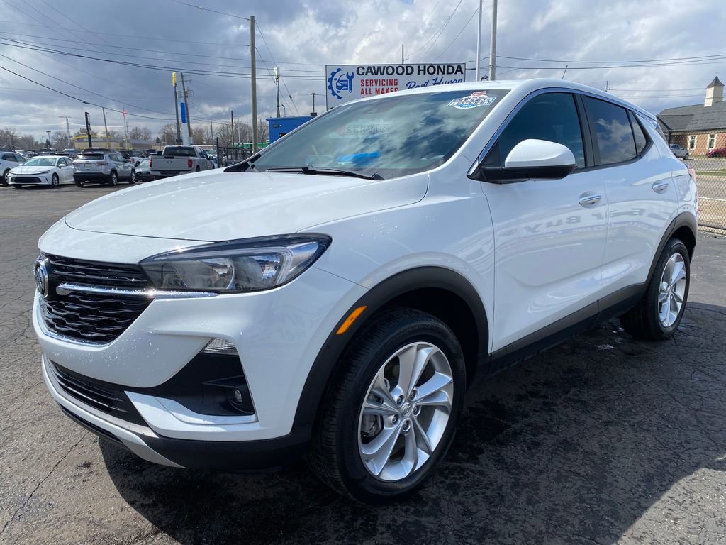 Used 2023 Buick Encore GX Preferred w/ Cold Weather Comfort Package AWD/4WD image 7