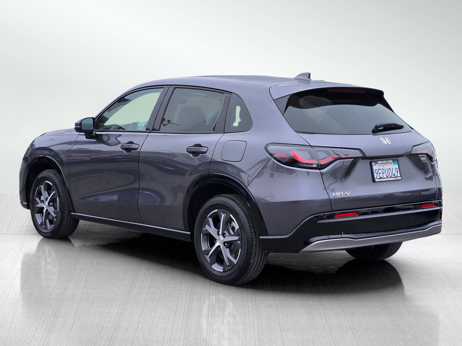 Used 2023 Honda HR-V EX-L image 6