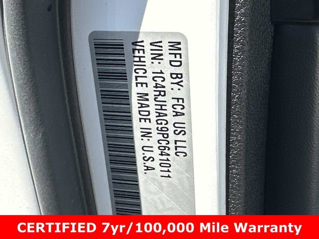 Certified 2023 Jeep Grand Cherokee Altitude image 30