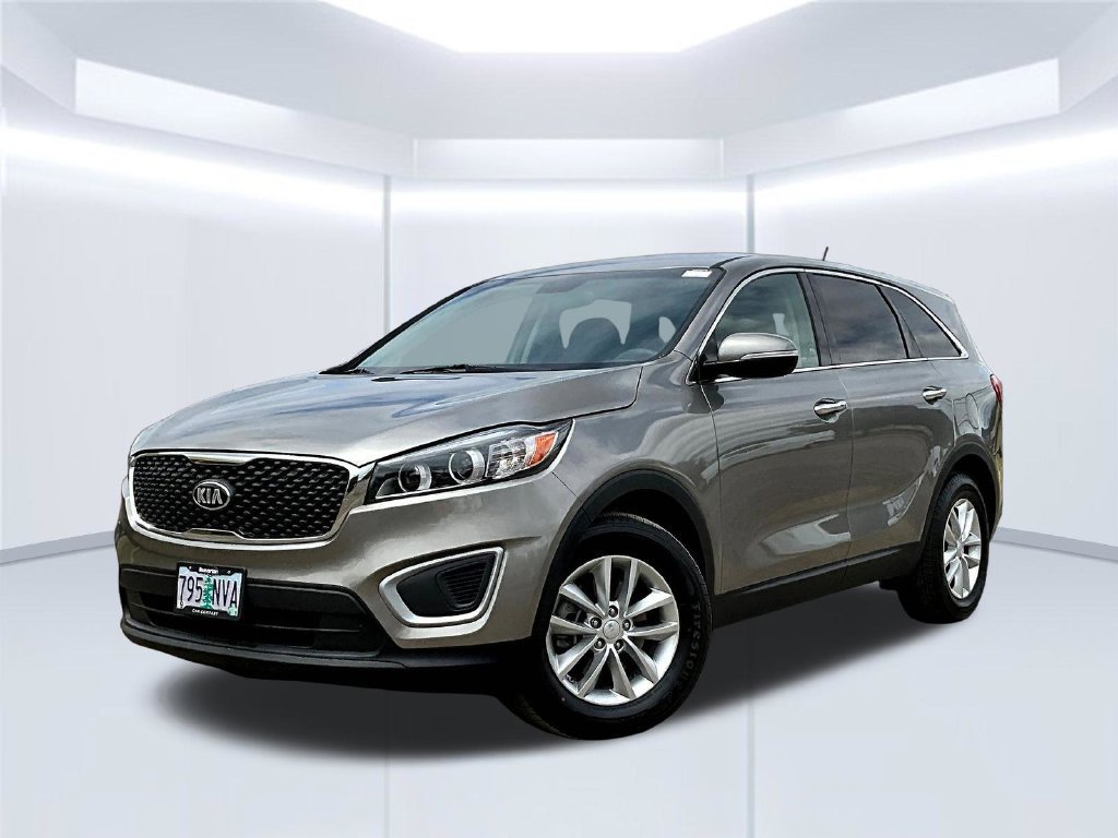 Used 2018 Kia Sorento L FWD image 2