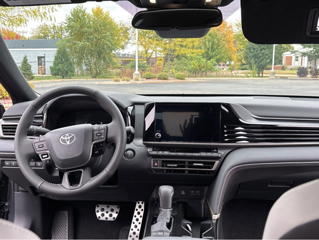 New 2026 Toyota Camry SE image 4