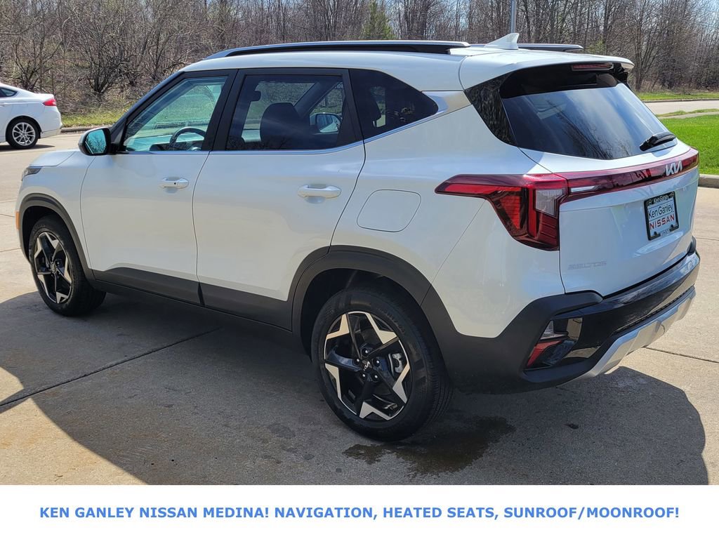 Used 2024 Kia Seltos EX image 5