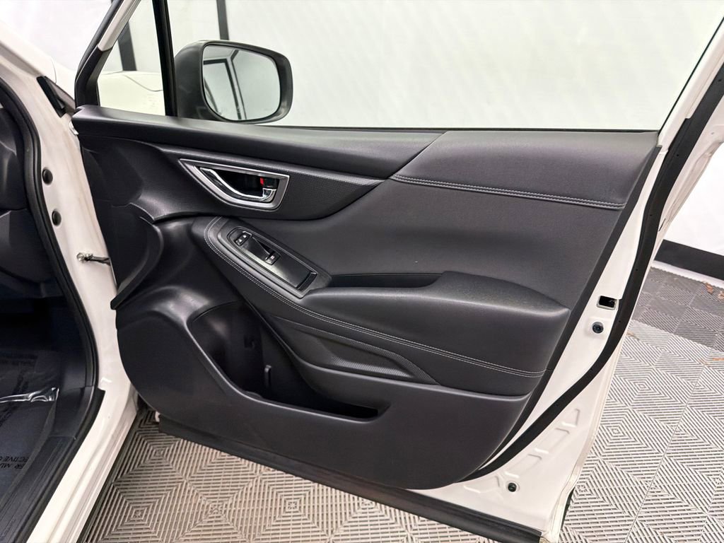 Used 2024 Subaru Forester Premium image 15