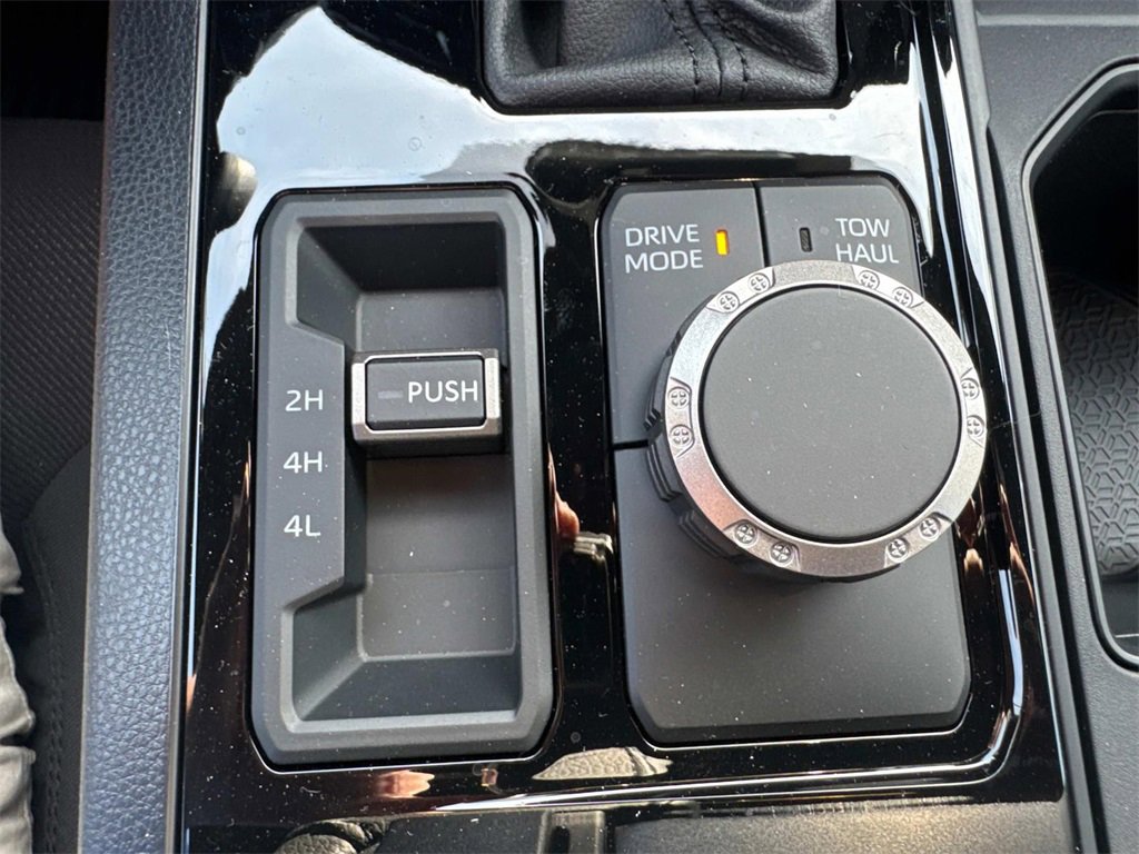 New 2025 Toyota Tundra SR5 w/ SR5 Convenience Package image 24