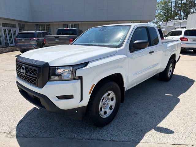 Used 2022 Nissan Frontier S w/ Technology Package AWD/4WD image 2