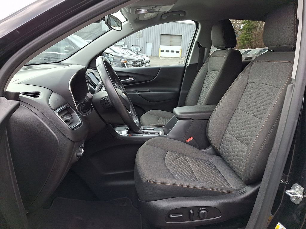 Used 2020 Chevrolet Equinox LT AWD/4WD image 14