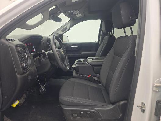 Used 2024 Chevrolet Silverado 1500 Custom w/ LPO, Dark Essentials Package AWD/4WD image 4