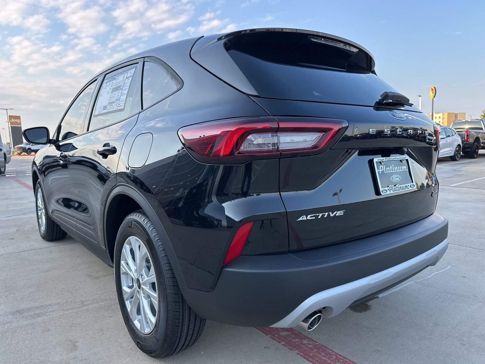 Used 2025 Ford Escape Active image 22