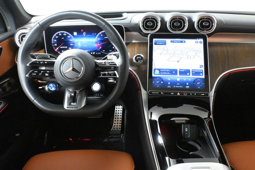 Used 2024 Mercedes-Benz GLC 43 AMG 4MATIC image 17