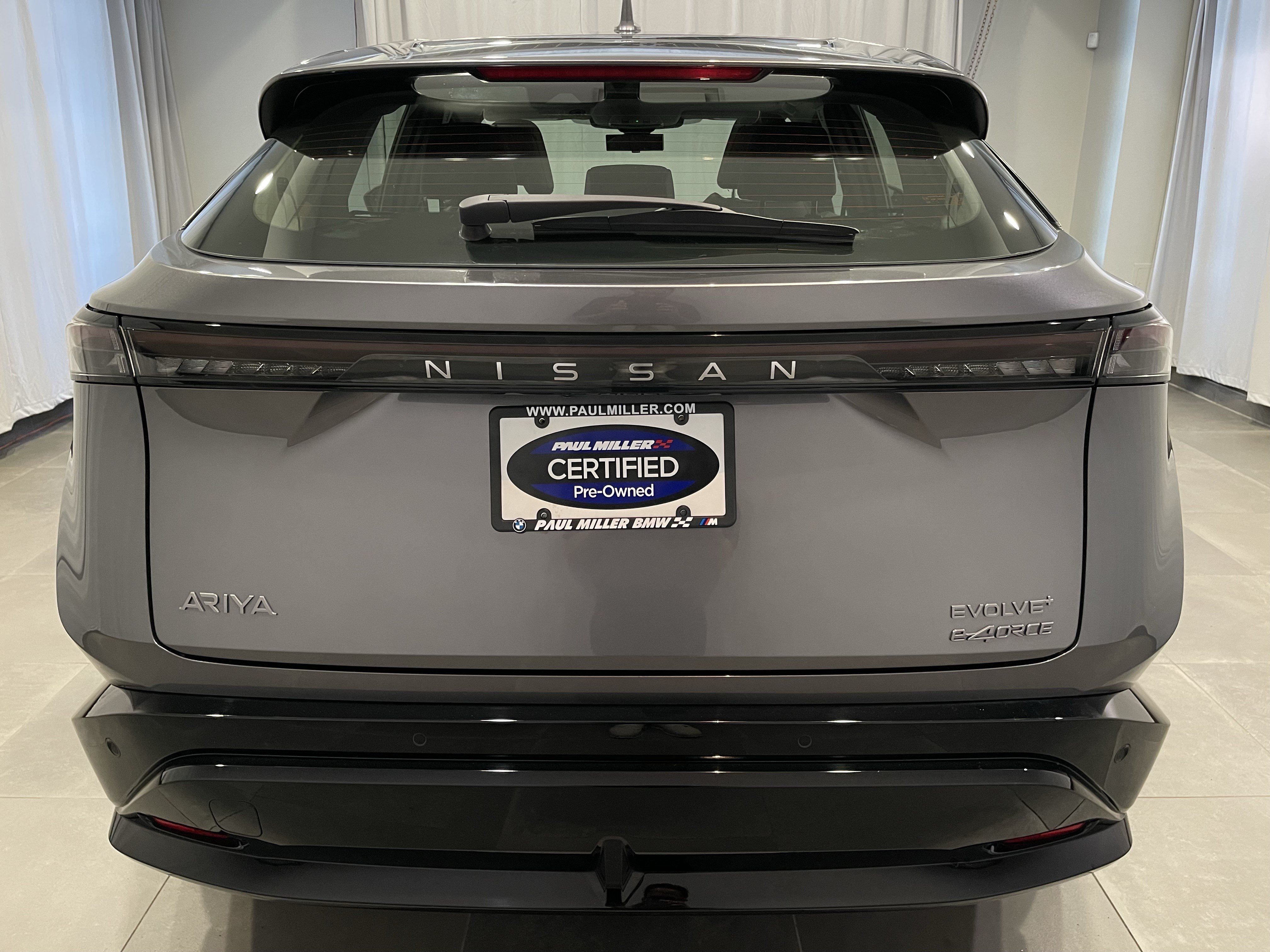 Used 2024 Nissan Ariya AWD image 5