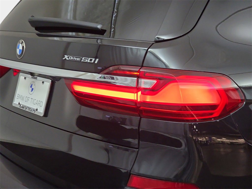 Used 2019 BMW X7 xDrive50i w/ M Sport Package image 37