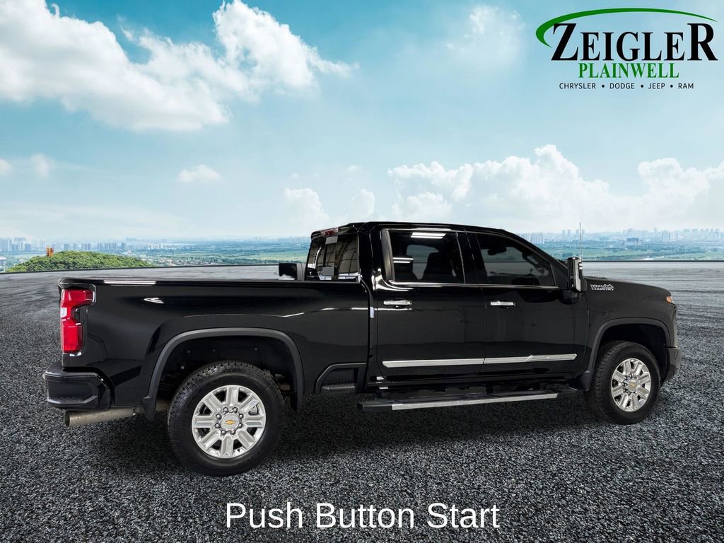 Used 2024 Chevrolet Silverado 2500 High Country image 9