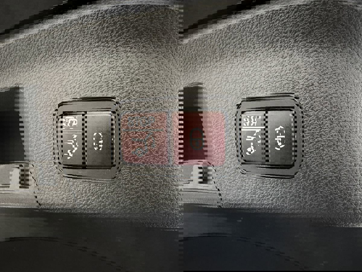 Used 2019 Mercedes-Benz GLE 43 AMG 4MATIC Coupe image 43