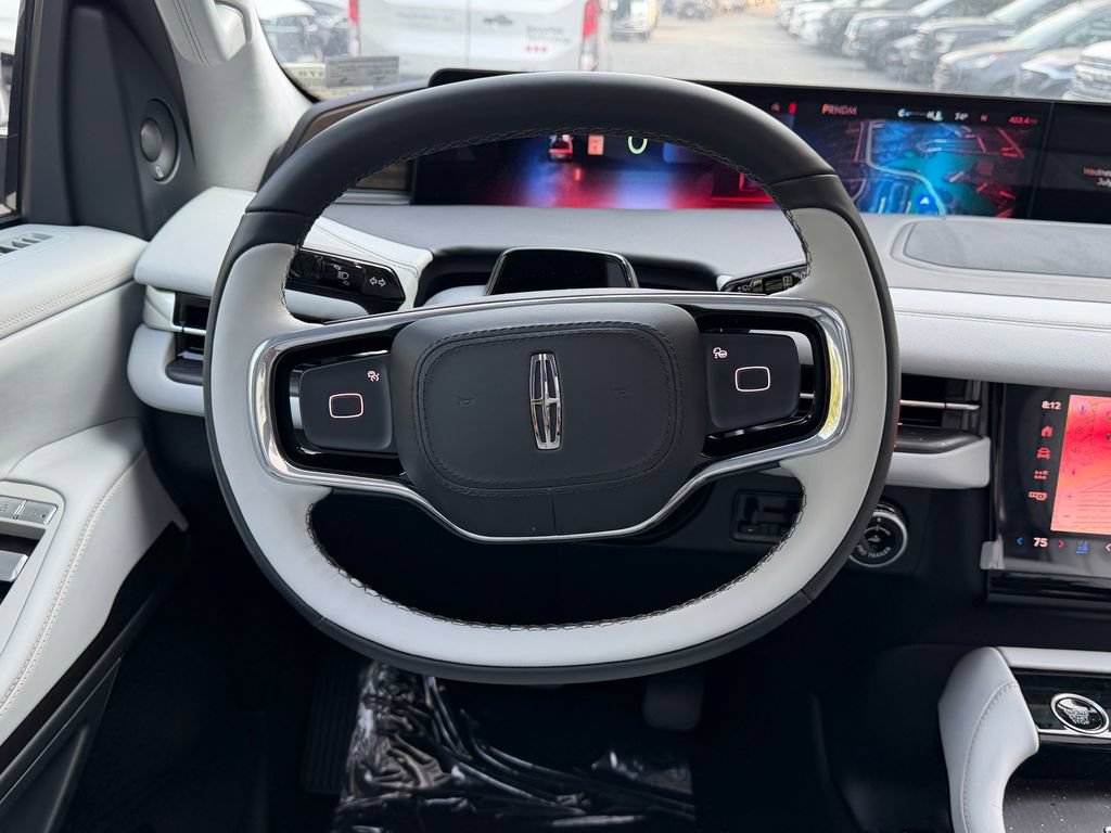 New 2026 Lincoln Navigator Black Label AWD/4WD image 13