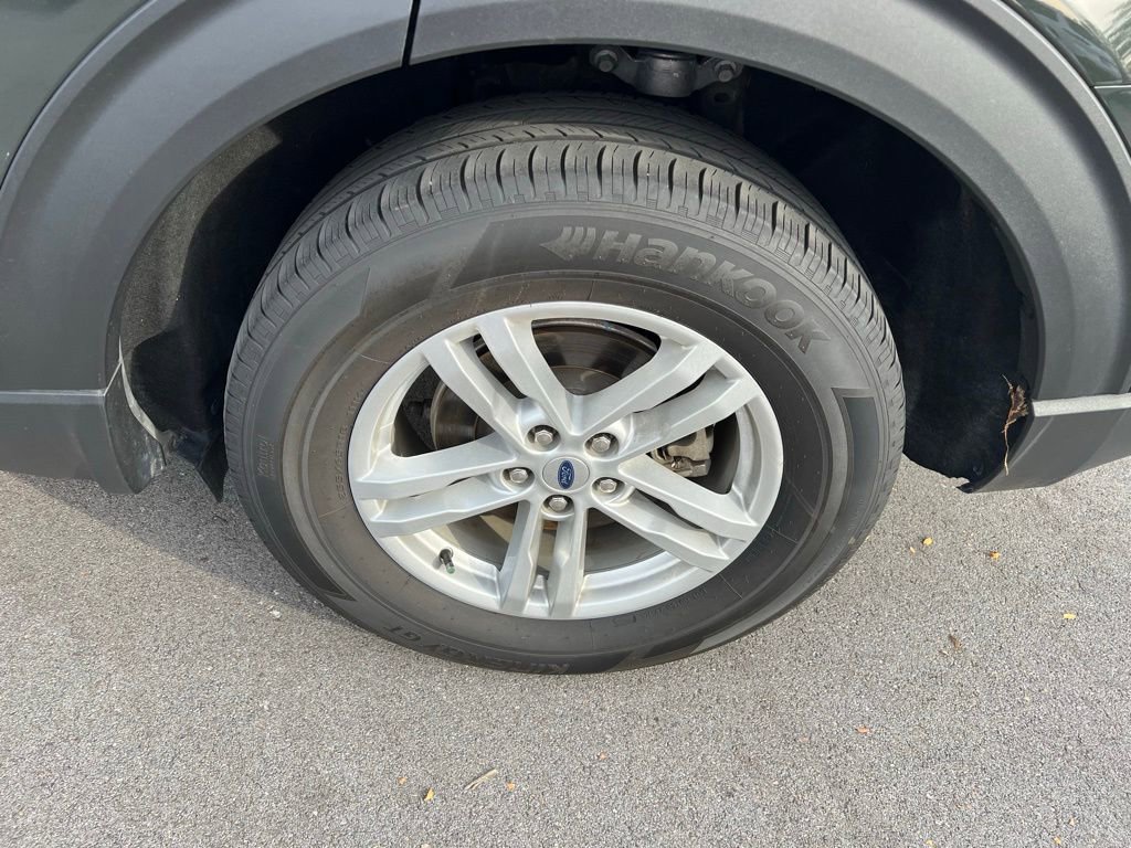 Used 2023 Ford Explorer XLT w/ Equipment Group 202A image 14