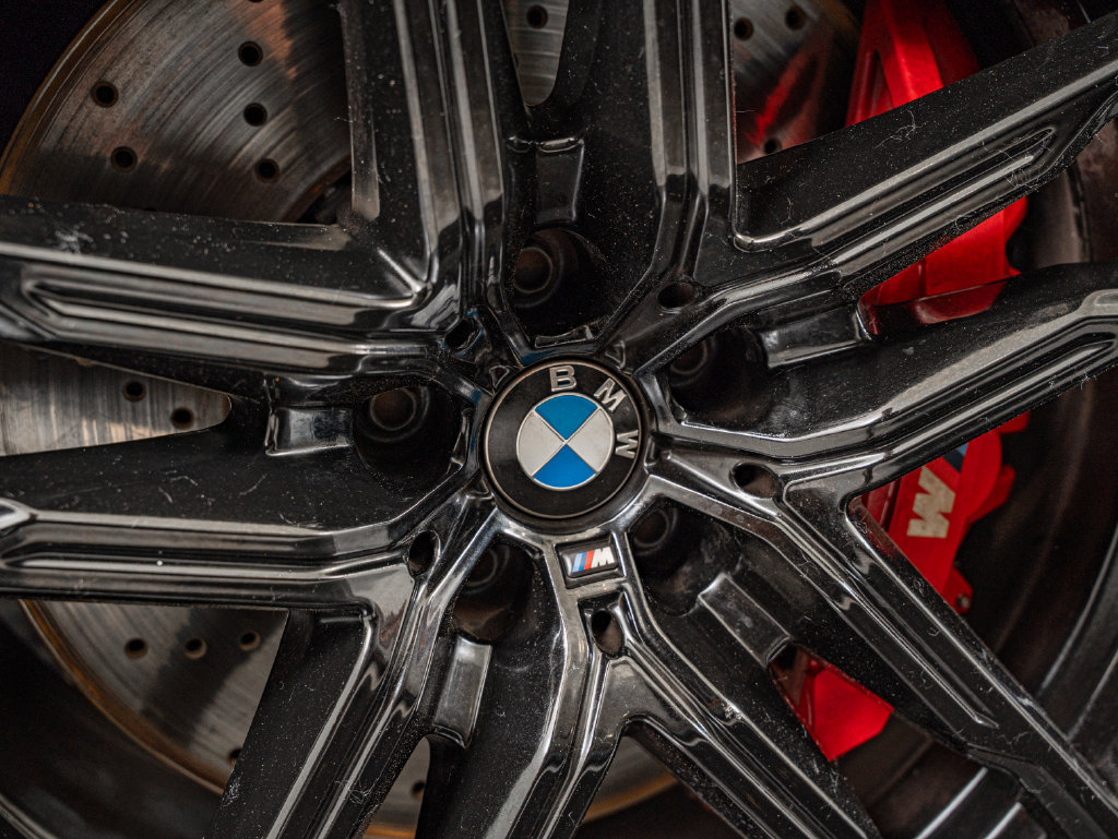 Used 2025 BMW M8 Competition AWD/4WD image 12