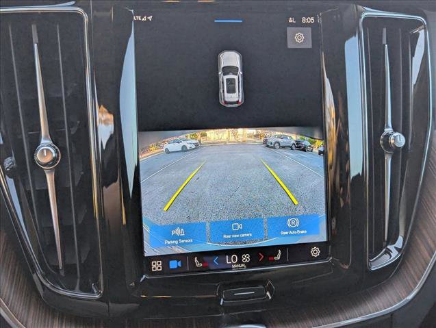 Used 2022 Volvo XC60 T8 Inscription Expression image 15