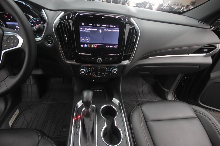 Used 2022 Chevrolet Traverse LT w/ LPO, Floor Liner Package image 14