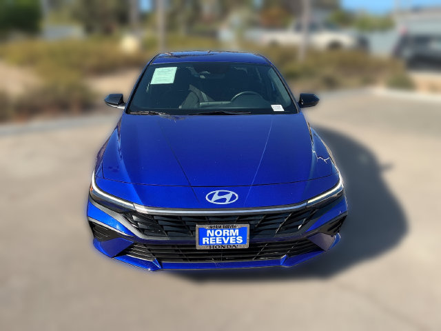 Used 2025 Hyundai Elantra SEL FWD image 8