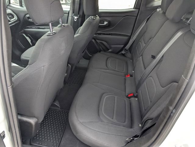 Used 2022 Jeep Renegade Latitude w/ Convenience Group image 22