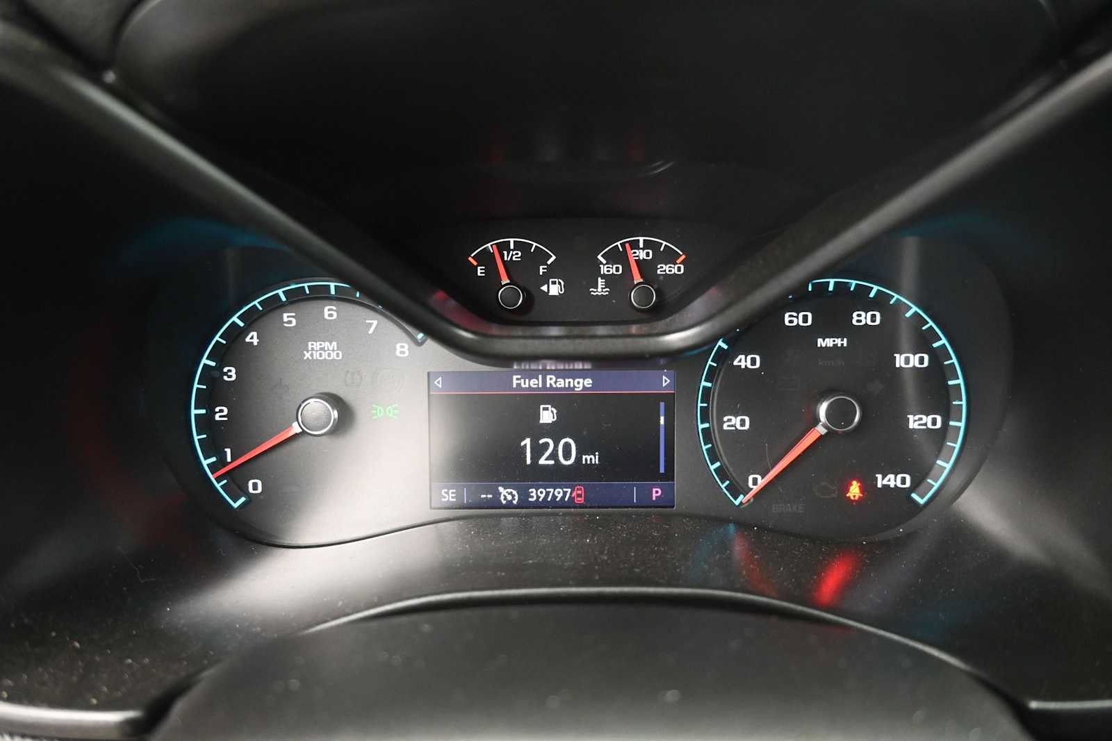 Used 2021 GMC Canyon AT4 w/ Driver Alert Package AWD/4WD image 7
