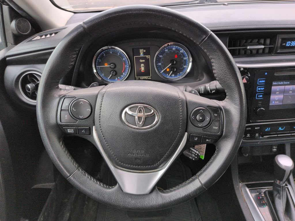 Used 2017 Toyota Corolla SE w/ Carpet Mat Package (TMS) image 15