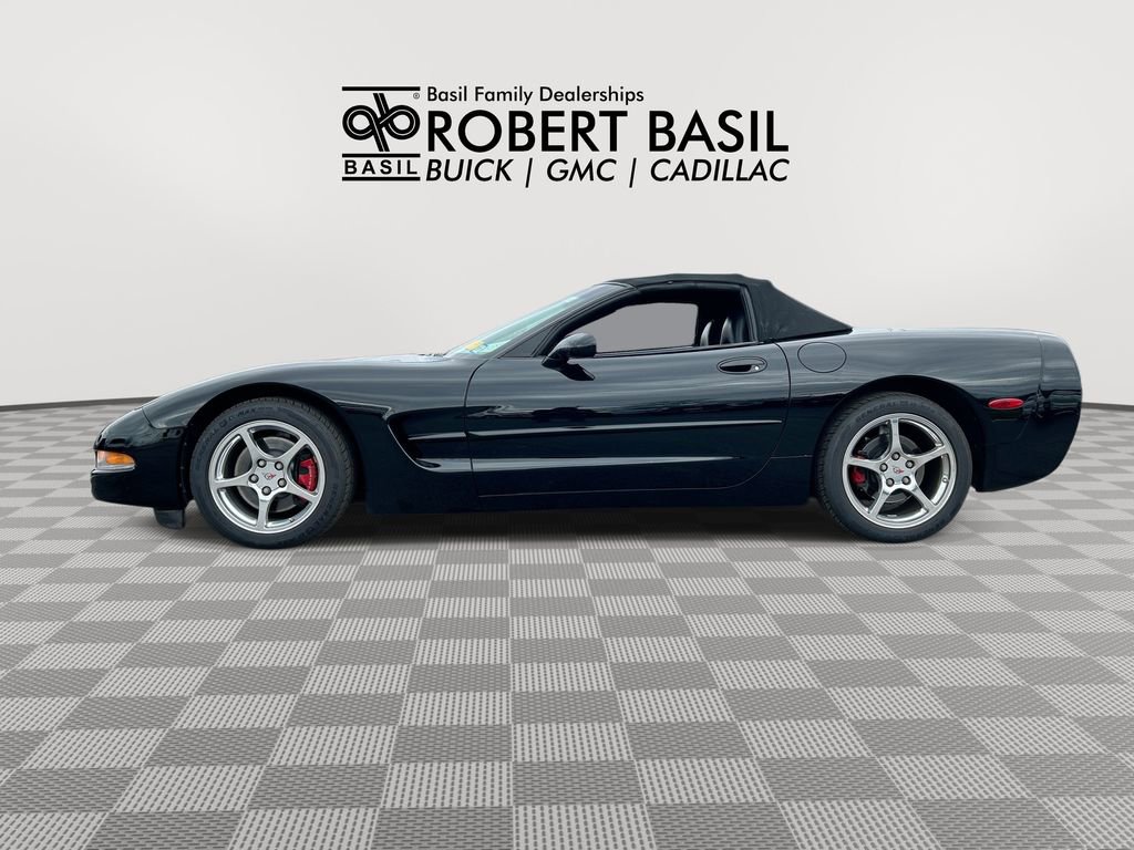Used 2001 Chevrolet Corvette Convertible w/ Preferred Equipment Group2 RWD image 5