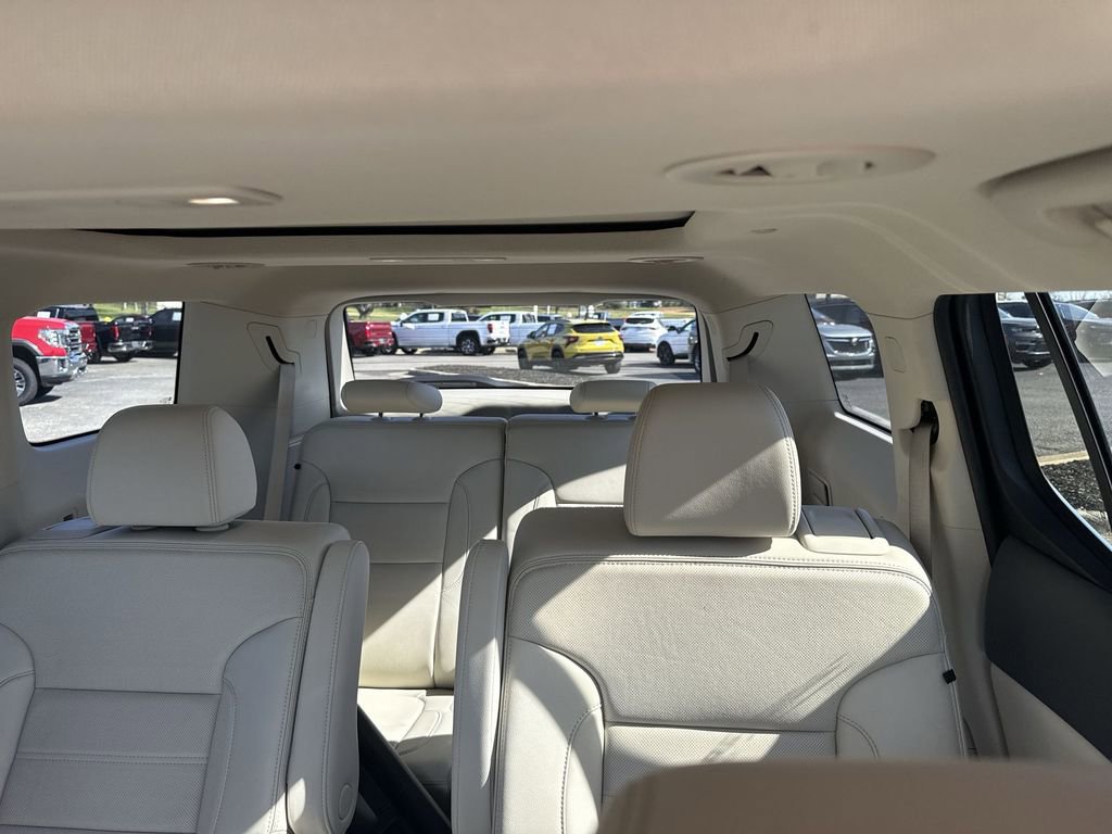 Certified 2022 GMC Acadia Denali w/ Denali Ultimate Package image 11