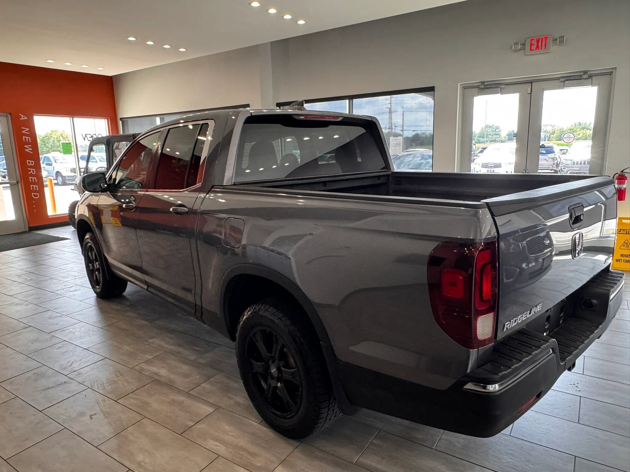 Used 2017 Honda Ridgeline RTS image 13