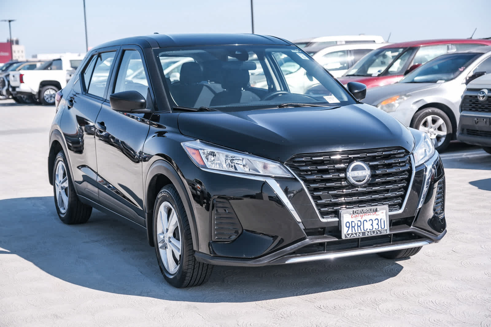 Used 2024 Nissan Kicks S FWD image 3