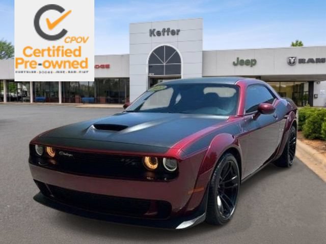 Used 2022 Dodge Challenger R/T Scat Pack RWD video 1