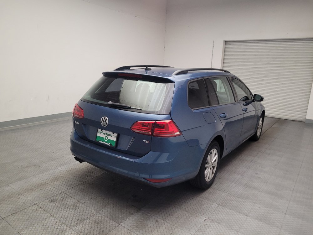 Used 2016 Volkswagen Golf S FWD image 9