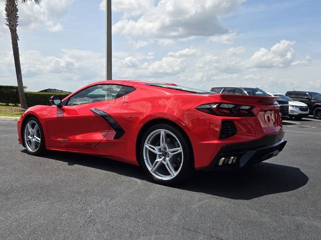 Used 2024 Chevrolet Corvette Stingray Coupe RWD image 4