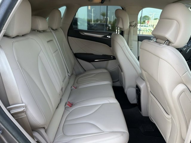 Used 2017 Lincoln MKC Premiere FWD image 22