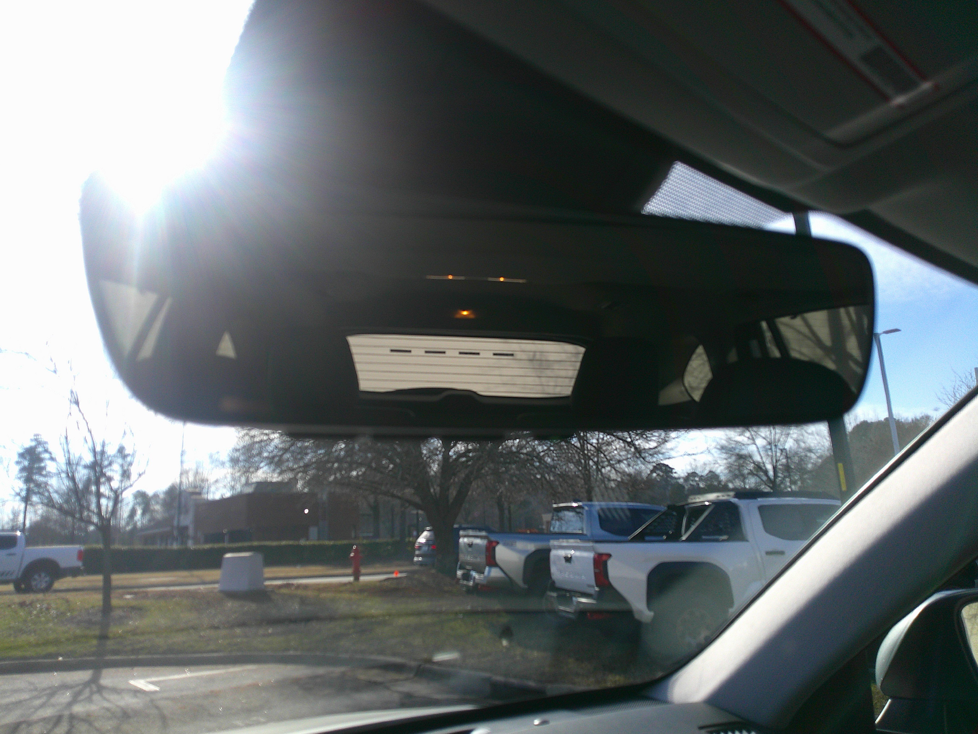 Used 2024 Toyota Highlander XLE image 28