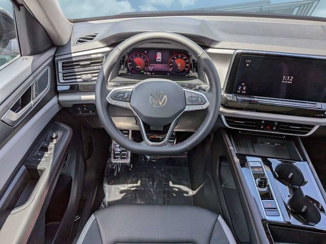 New 2026 Volkswagen Atlas Peak Edition AWD/4WD image 17