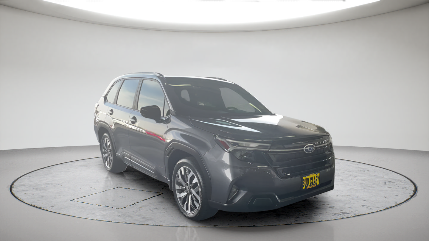 Used 2025 Subaru Forester Touring AWD/4WD image 3