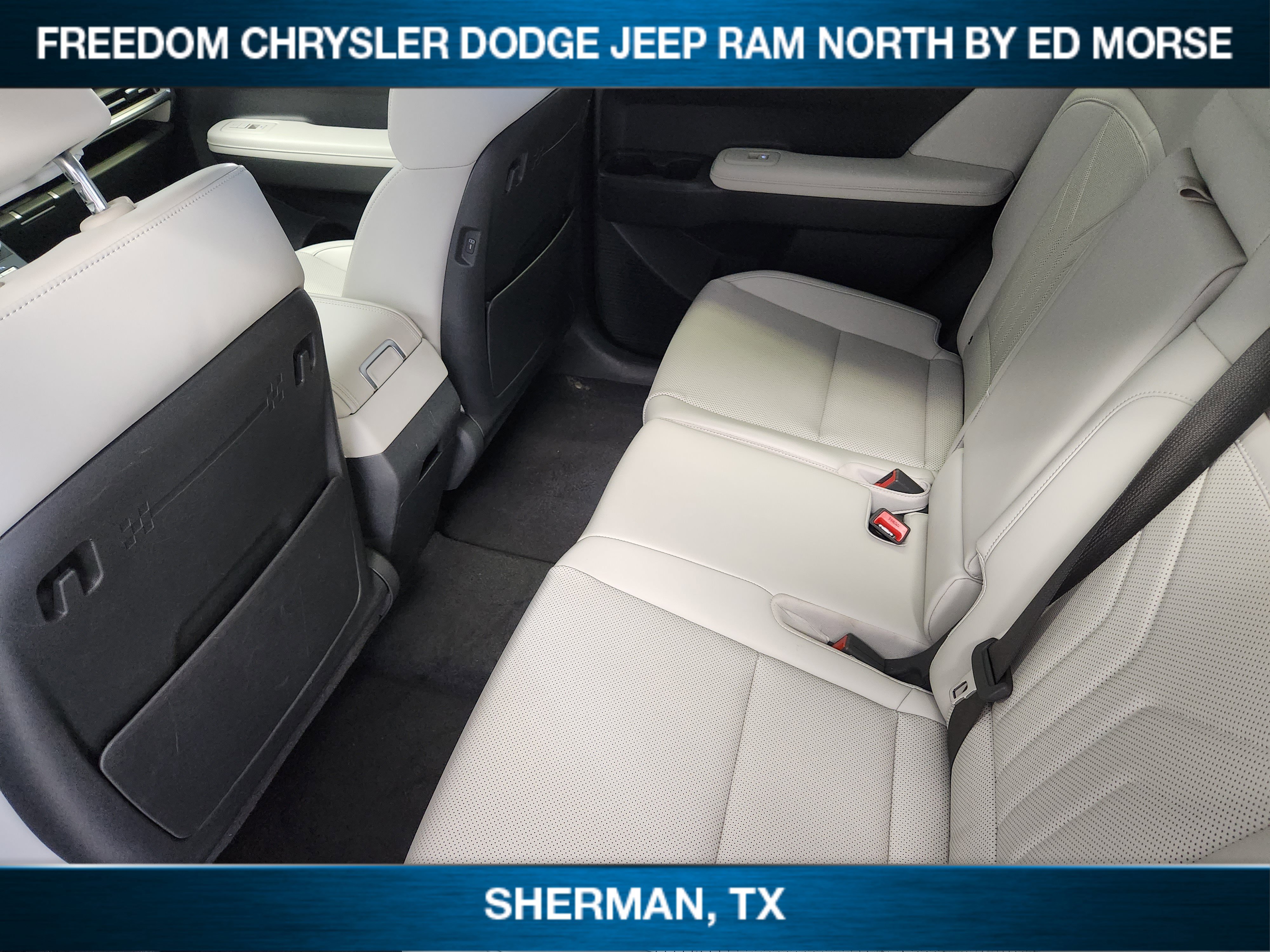 Used 2025 Hyundai Santa Fe SEL image 22