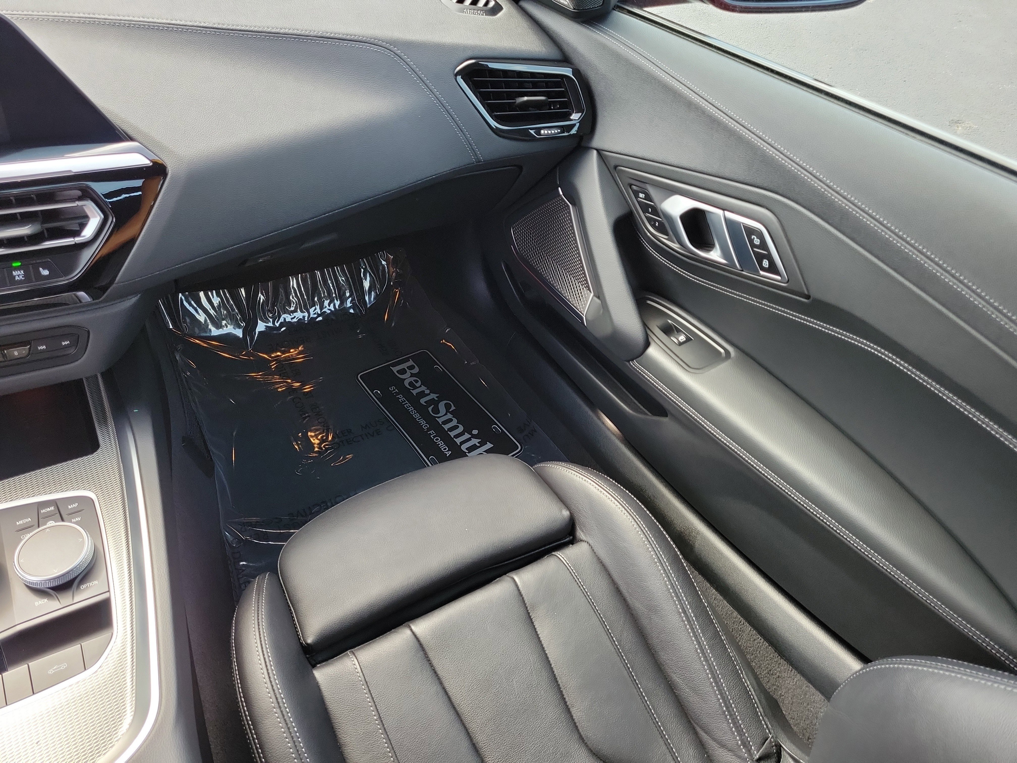 Used 2023 BMW Z4 M40i w/ Premium Package RWD image 17