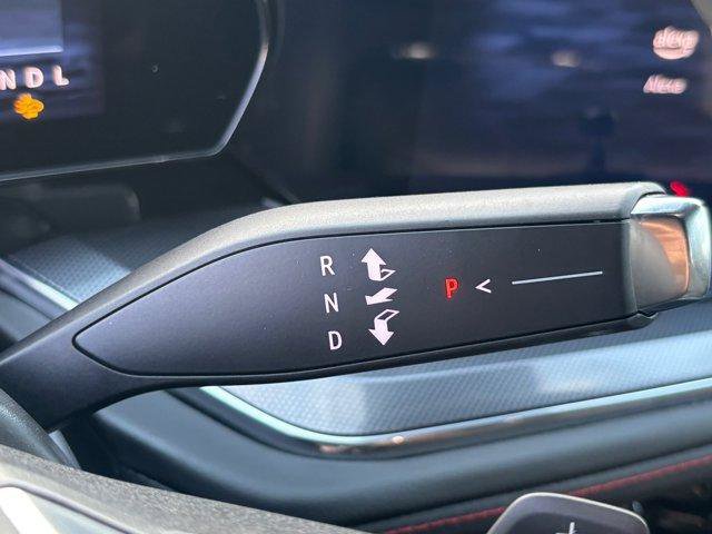Used 2025 Chevrolet Suburban RST AWD/4WD image 26