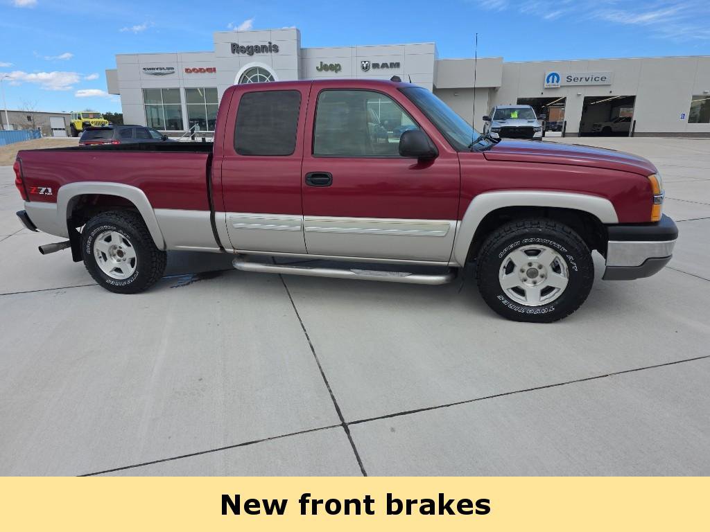 Used 2005 Chevrolet Silverado 1500 w/ Safe And Sound Package image 5