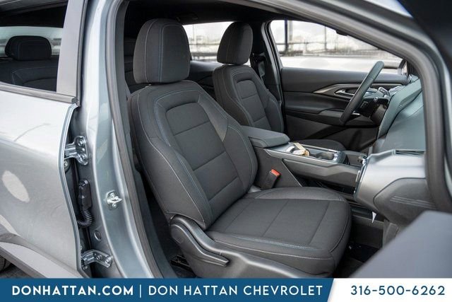 New 2026 Chevrolet Equinox EV LT image 25